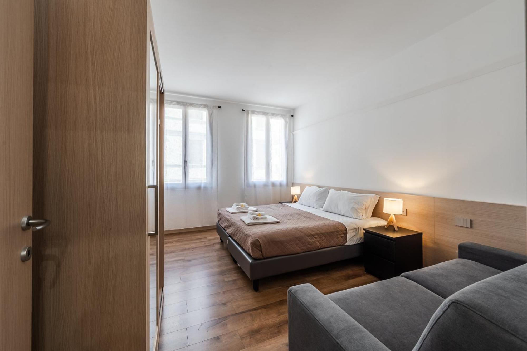Hoomee Piazza Erbe Apartment Верона Екстериор снимка